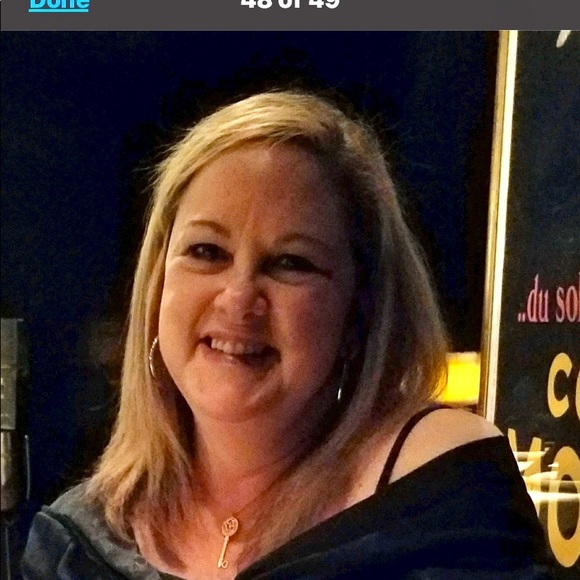 Meet your Posher, Andra - Picture 2 of 3